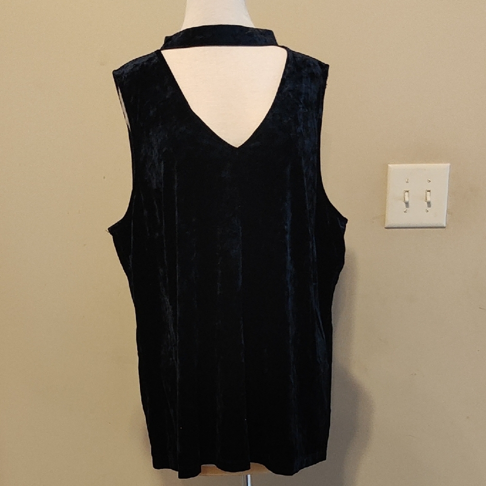 Elegant Black Sleeveless Top